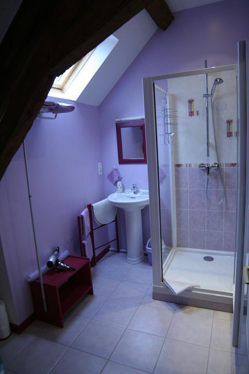 Chambre D'Hotes Du Domaine De La Haute Poignandiere Saint-Germain-de-la-Coudre Rom bilde