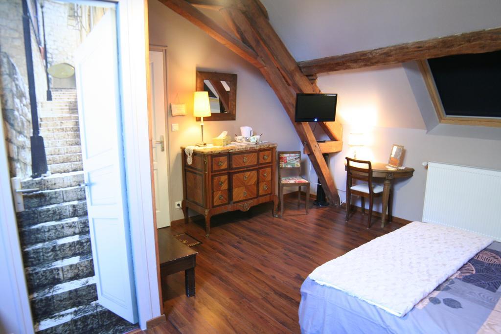 Chambre D'Hotes Du Domaine De La Haute Poignandiere Saint-Germain-de-la-Coudre Rom bilde