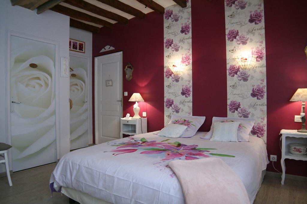 Chambre D'Hotes Du Domaine De La Haute Poignandiere Saint-Germain-de-la-Coudre Rom bilde